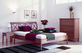 Bett Toscana in Kirschbaum