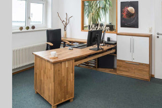 Massivholz-Büroeinrichtung, Schreibtisch mit Freiform-Platte