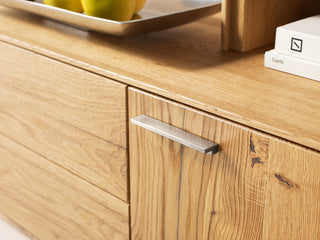 Puro Lowboard - Detail Griff champagnerfarbig