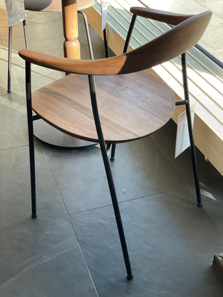 reduziertes Ausstellungsstück | Stuhl NEVA CONTOUR