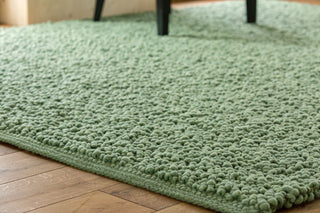 Teppich Olbia Collina - n Europa in reiner Handarbeit gefertigt und besteht aus gewalkter hochwertiger Schafschurwolle